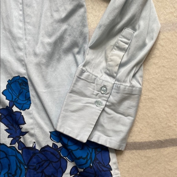 NY&Co Blue Floral Long Sleeve Button Down Shirt Women's Size Medium - Picture 6 of 16